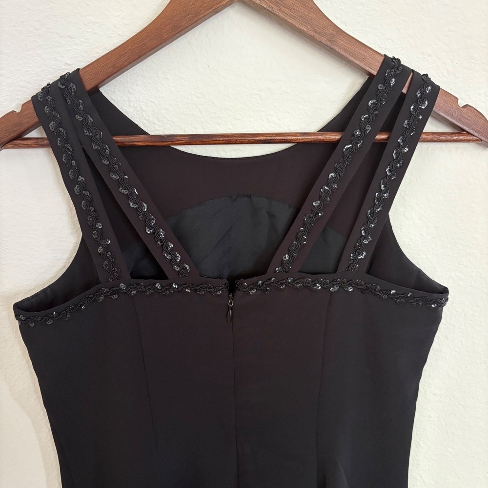 Studio by Pat Argenti Black Beaded Neckline Sleeveless Sheath Dress Size 6 - Picture 3 of 5